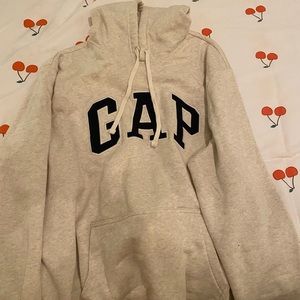 gap cream hoodie